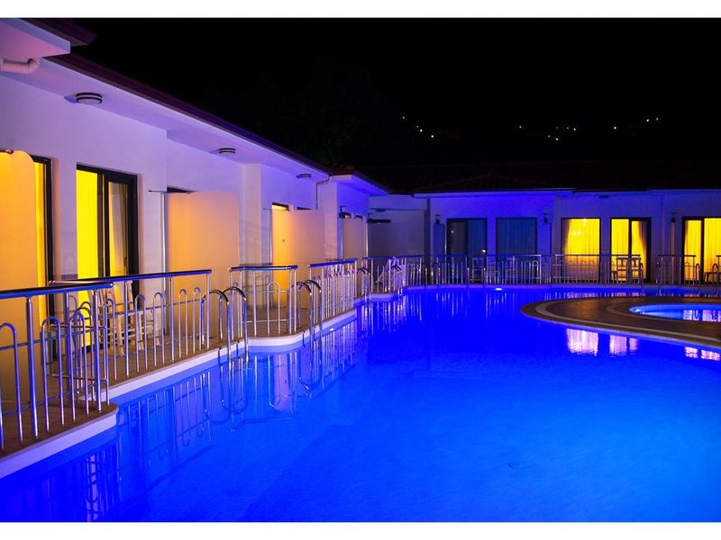 Z Exclusive Hotel and Villas  303436