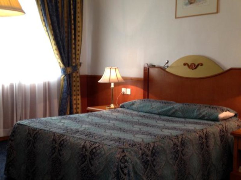 Zain International 50000