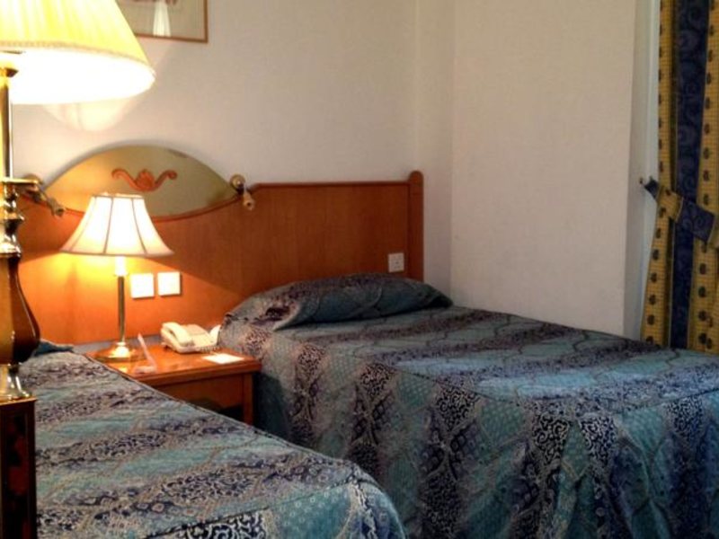 Zain International 50002