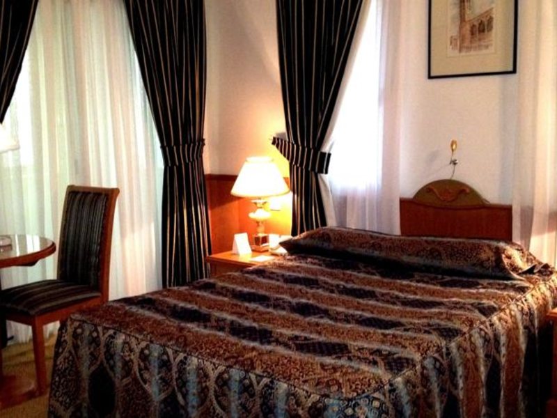 Zain International 50004