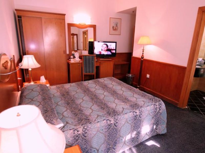 Zain International 50012