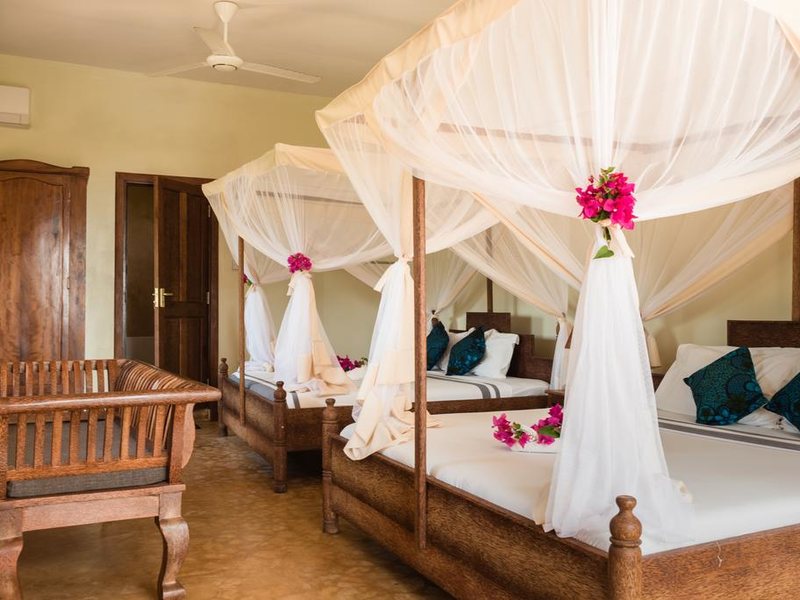 Zan View Hotel 230100