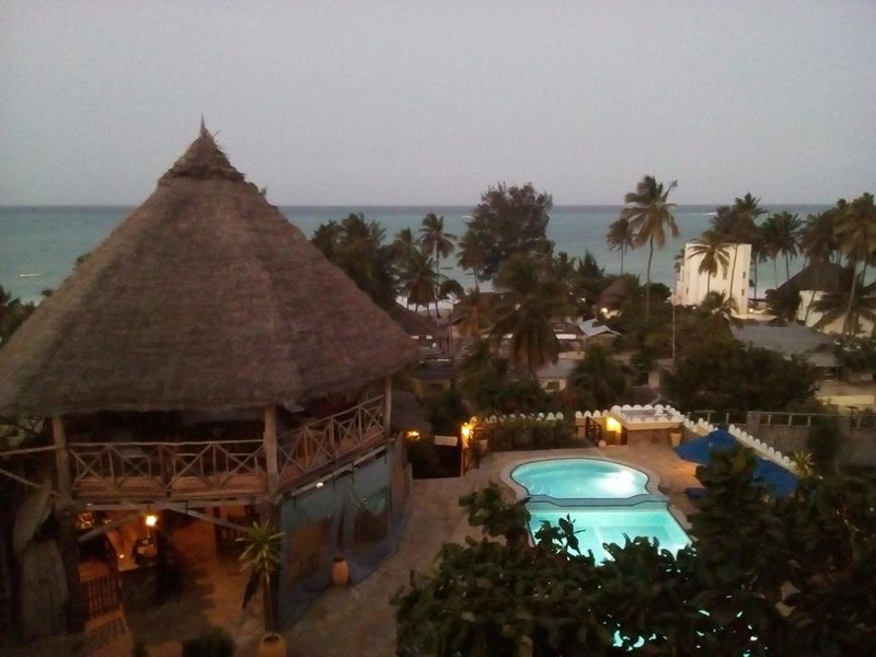 Zan View Hotel 230115