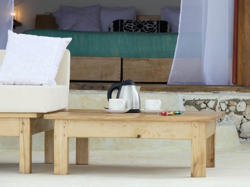 Zanbluu Beach Hotel 203212