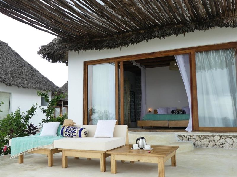 Zanbluu Beach Hotel 203213