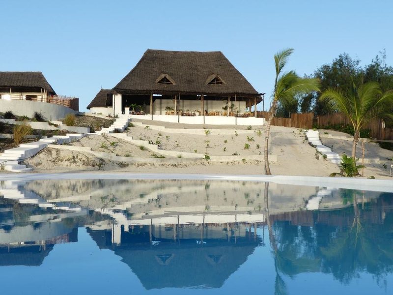 Zanbluu Beach Hotel 203216