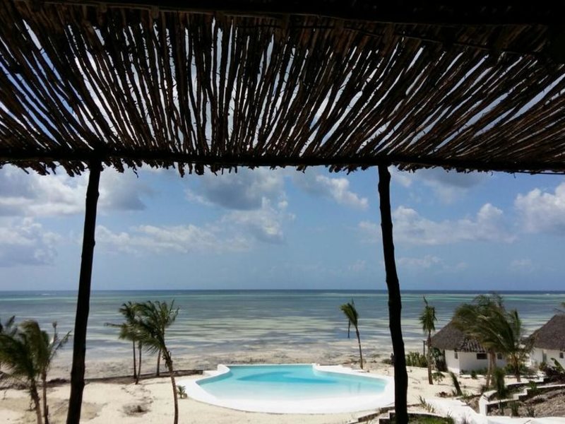 Zanbluu Beach Hotel 203223