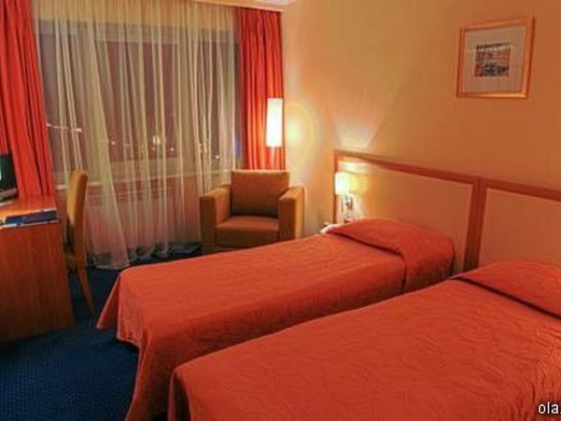 Zaporizhia Intourist Hotel 12866