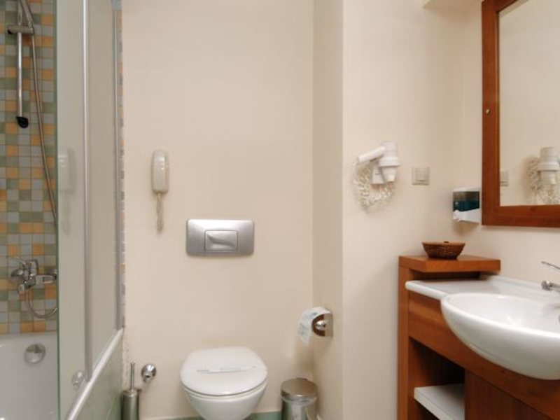 Zena Resort Hotel 106038