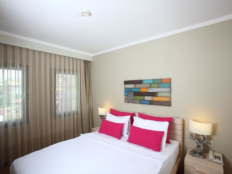 Zeytinada Hotel 188891