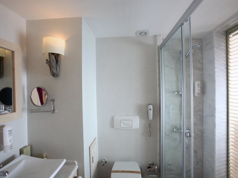 Zeytinada Hotel 188893