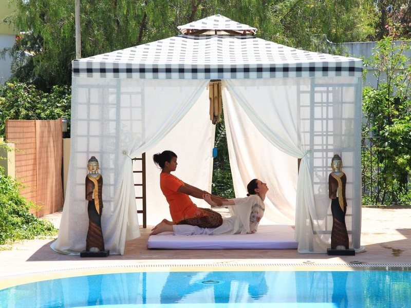 Zeytinada Hotel 188901