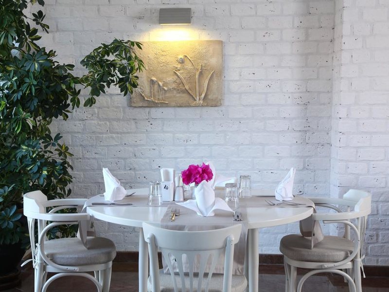 Zeytinada Hotel 188910