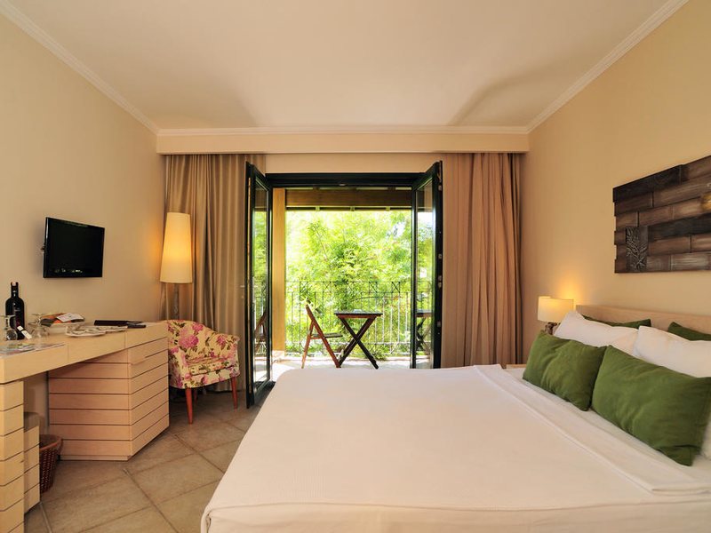 Zeytinada Hotel 188921