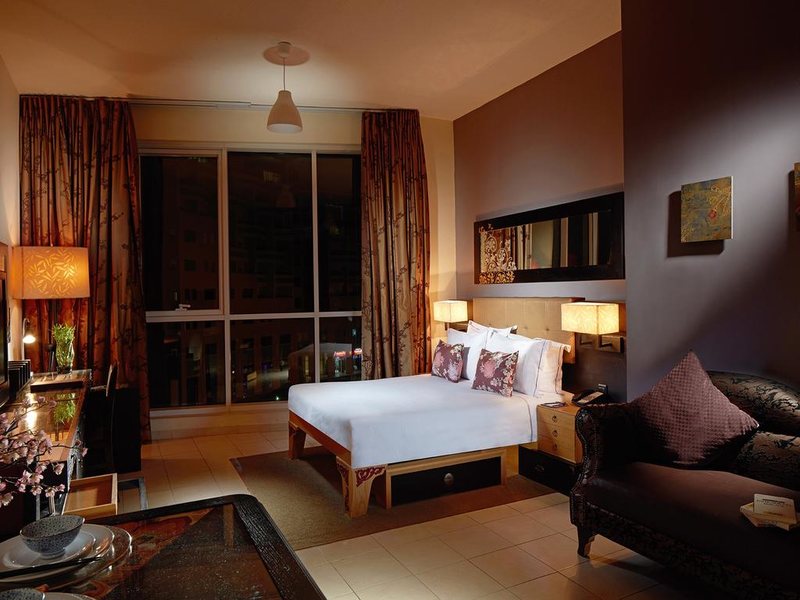 ZiQoo Hotel Apartments Dubai  297049