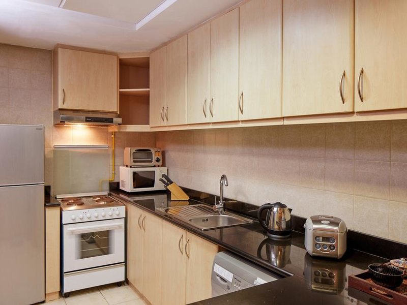 ZiQoo Hotel Apartments Dubai  297057