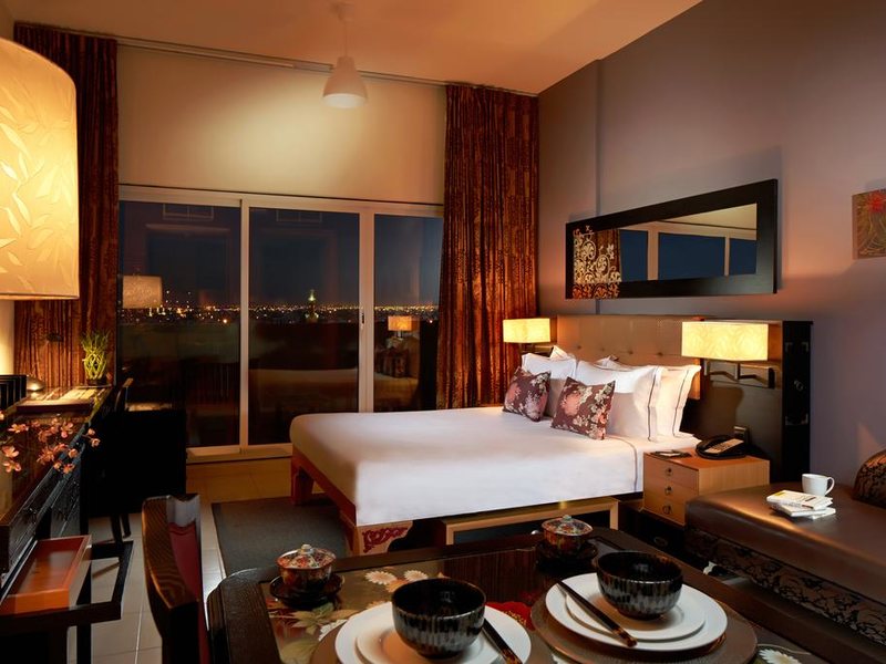 ZiQoo Hotel Apartments Dubai  297064