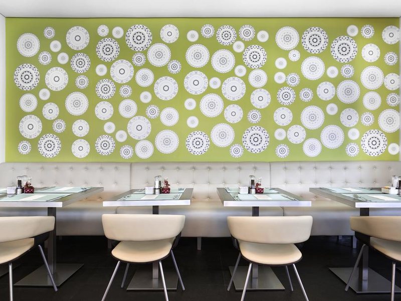 ibis Styles Sharjah 297388